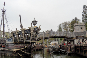 Battle Galleons