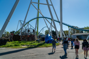 Fury 325