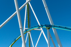 Fury 325