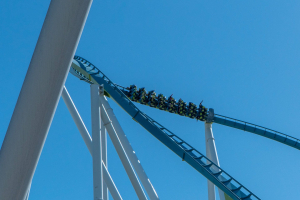 Fury 325