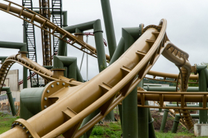 Hals über Kopf • Vekoma Suspended Thrill Coaster