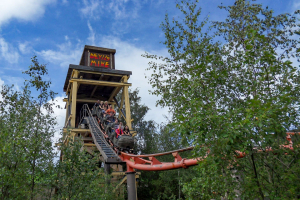 Devil's Mine • Vekoma Family Coaster