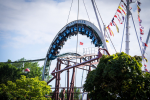 Superrollercoaster Nessie • Schwarzkopf Looping Coaster