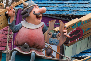 Wickie Splash • Mack Rides Log Flume