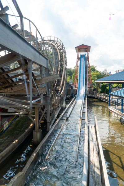 Rocky's Rapids Log Flume