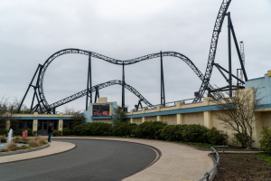 Star Trek Operation Enterprise • Mack Rides Mega Coaster
