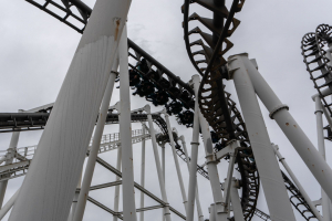 MP Xpress • Vekoma Suspended Looping Coaster