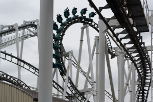 MP Xpress • Vekoma Suspended Looping Coaster