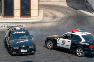 Loca Academia de Policia • Stunt Show at Parque Warner