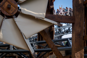 Taron • Intamin LSM Launch Coaster