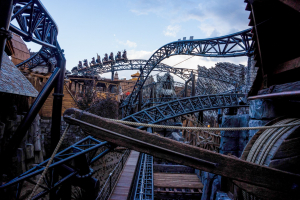 Taron • Intamin LSM Launch Coaster