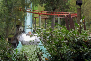 Maya Splash • Mack Rides Log Flume