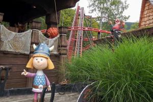 Vicky The Ride • Gerstlauer Spinning Coaster