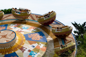 Volpaiute • HUSS Flipper • Port Aventura Park