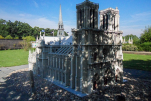 Miniatures / Miniaturen