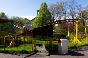 Familienachterbahn • Zierer Tivoli Coaster
