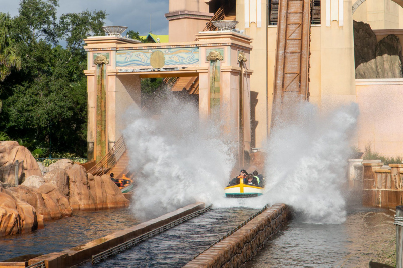Journey to Atlantis • Mack Rides Water Coaster