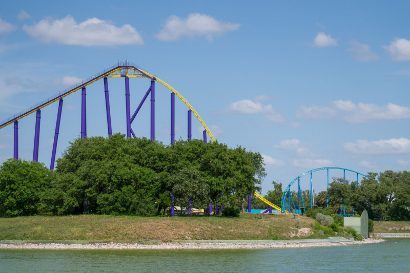 Steel Eel • Morgan Hyper Coaster