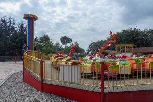 Drachenbahn • Zierer Berg- und Talbahn