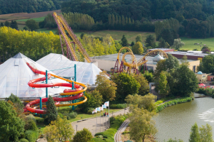 Cobra • Vekoma Boomerang