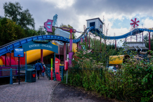 Flashback • Mack Rides Log Flume