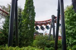 Vampire • Vekoma Suspended Looping Coaster