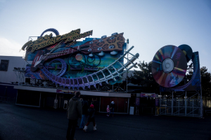 Rock 'n' Roller Coaster
