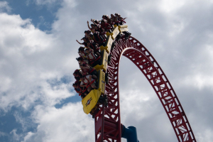 Superman Escape • Intamin Accelerator Coaster
