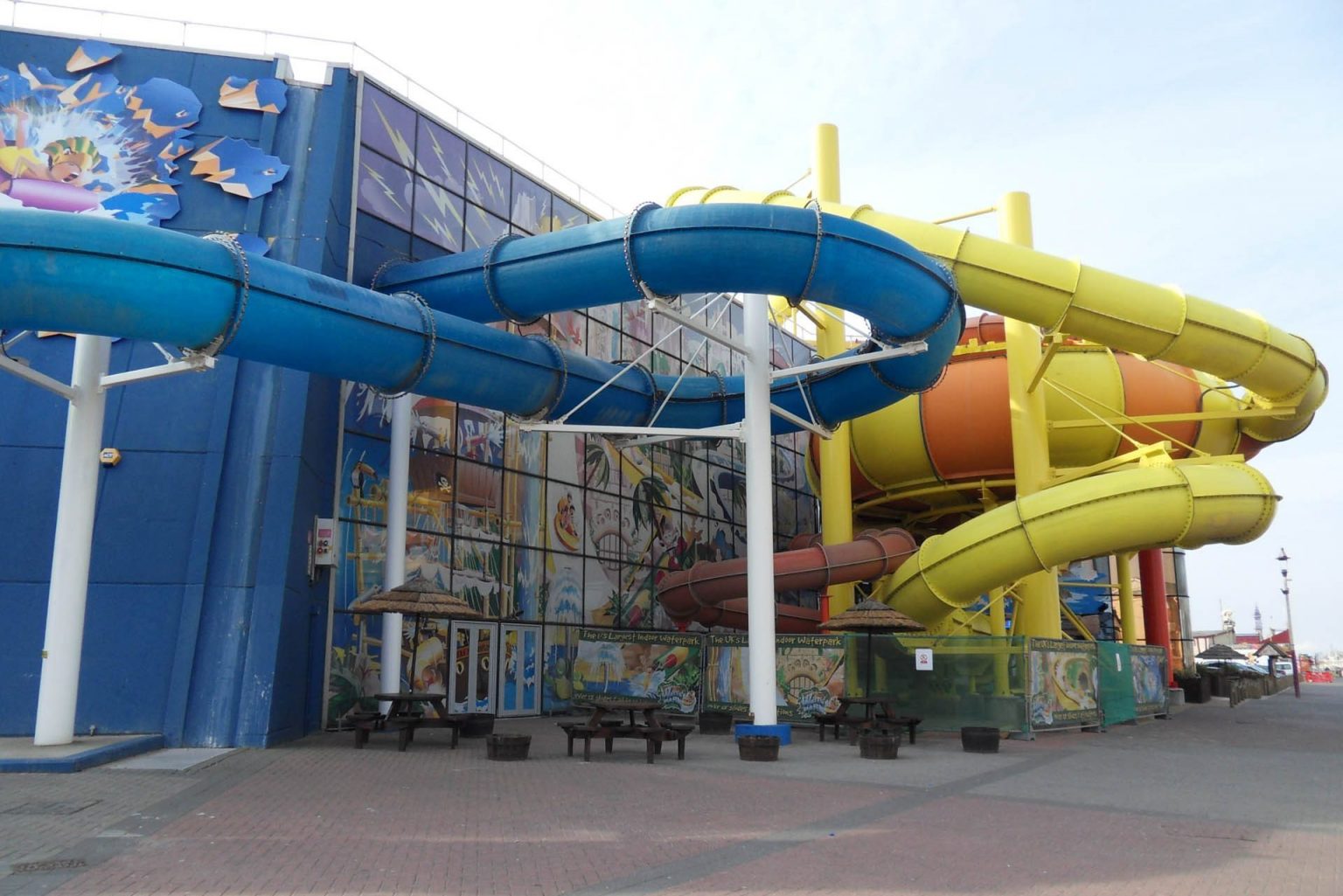 Sandcastle Waterpark Blackpool • Water Park • Themeparkblogger